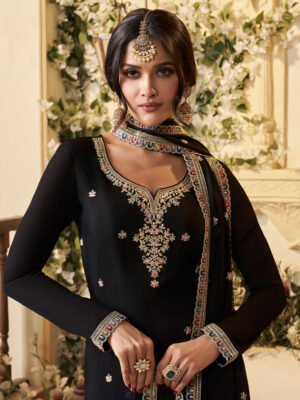 Royal Radiance – Heritage Inspired Salwar