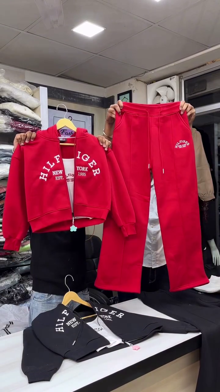 All‑White Cozy Hoodie and Straight‑Leg Jogger Athleisure Co‑ord Set 🤍💙 - Image 3