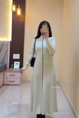 Ivory Echo: Buttoned Grace in Monochrome Harmony” 🤍🖤🌿