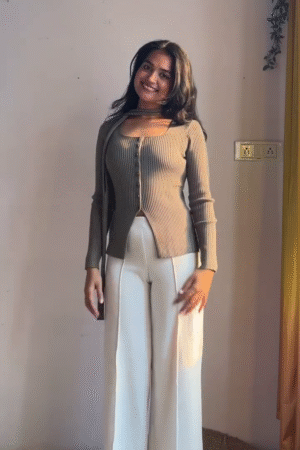 Sandstone Elegy: Ribbed Harmony with Scarf-Neck Grace & Ivory Drift” 🤎🪶🤍